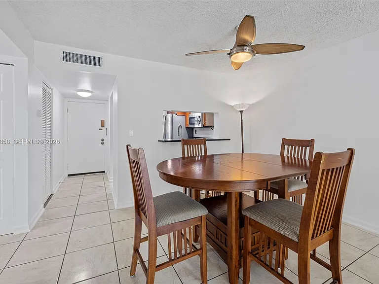 10835 SW 112th Ave #305 — Photo 15