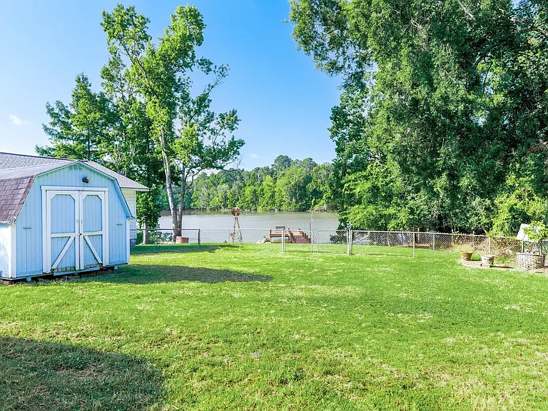 1579 Tara Dr — Photo 25