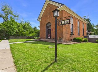 106 Spruce St, Montrose, IA 52639