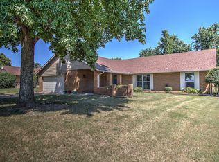 606 Fairfax Dr, Muskogee, OK 74403