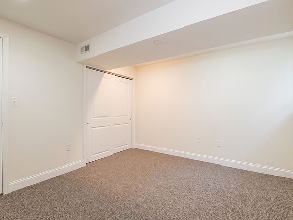 5th image of 2215 N Camac St #1