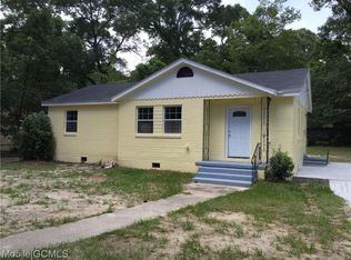 2404 N McVay Dr, Mobile, AL 36605