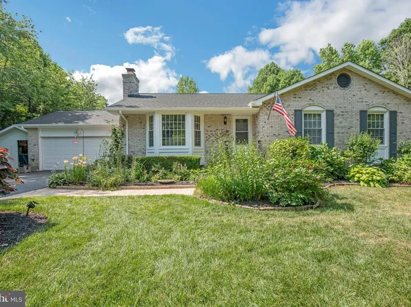 2453 5th St, Owings, MD 20736