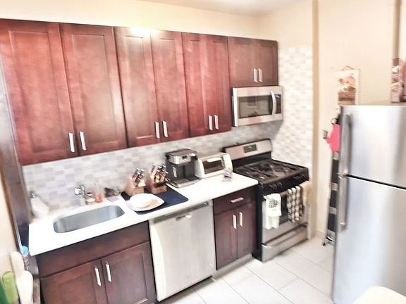 4th image of 25-43 22nd St #2F