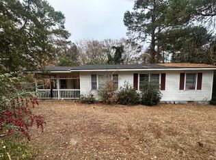 2423 John Smith Rd, Fayetteville, NC 28306