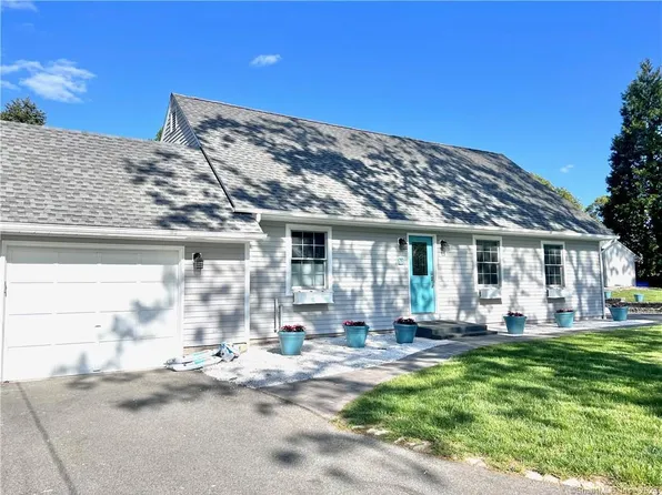 75 Bayview Road, East Lyme, CT 06357