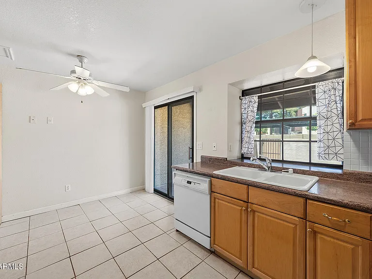 5704 E Aire Libre Ave #1048 — Photo 8