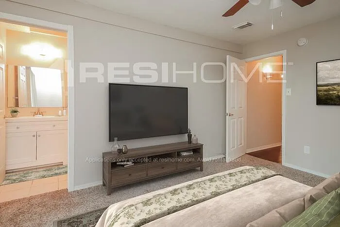 5211 Parkridge Dr — Photo 7