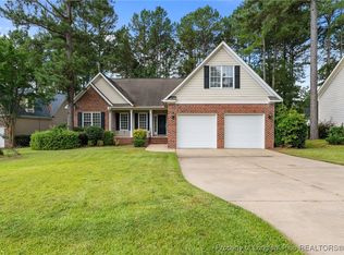 85 Shining Water Ln, Spring Lake, NC 28390