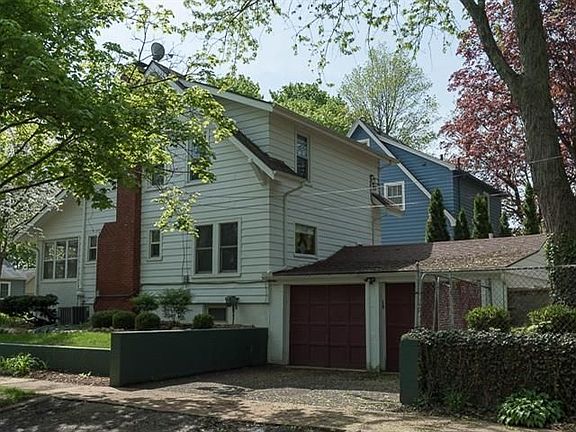 3rd image of 400 Virginia Ave