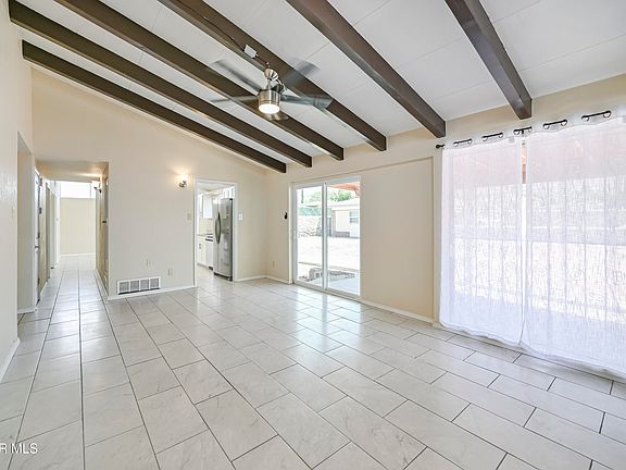 5th image of 368 Chermont Ct