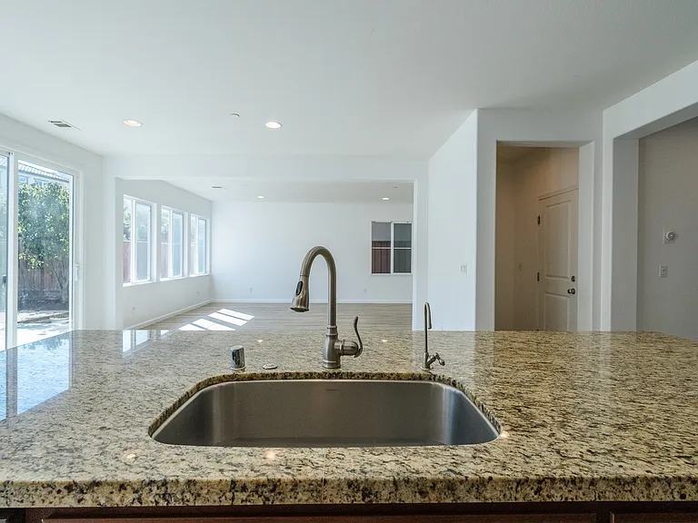 6576 Lopez Way — Photo 32