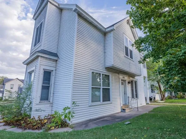 1831 Whipple Street #A-D, Eau Claire, WI 54703