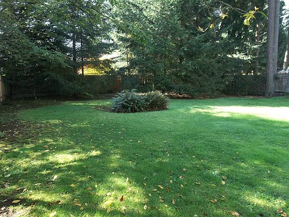 5th image of 14909 NE 78th St