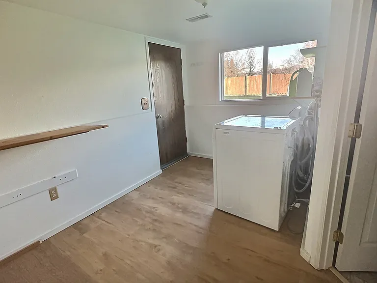 11801 Suncrest Dr — Photo 11