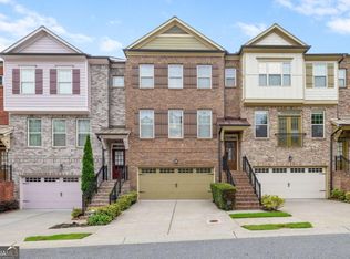 9009 Woodland Trl, Alpharetta, GA 30009