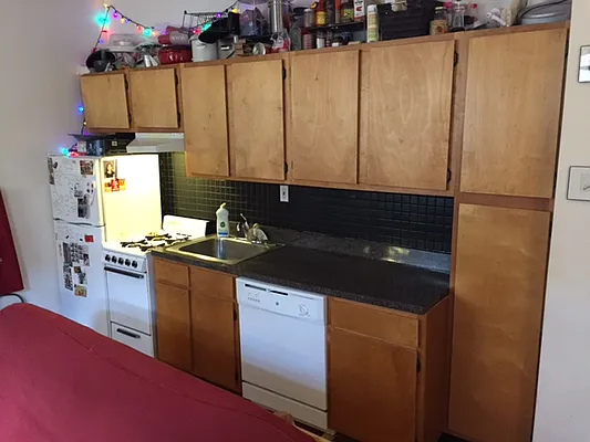 Rented by PMG Real Estate  | media 8