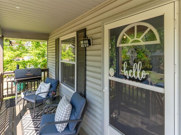 5309 Gloucester Rd, High Ridge, MO 63049