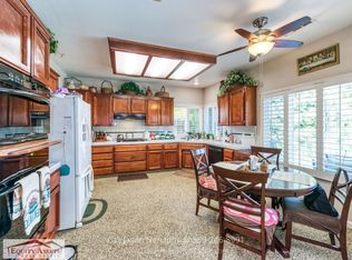 2073 Cromwell Ave, Clovis, CA 93611