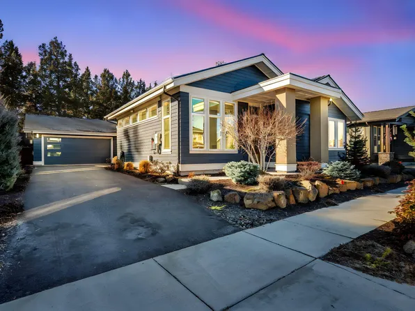 617 SW Lannen Ln, Bend, OR 97702