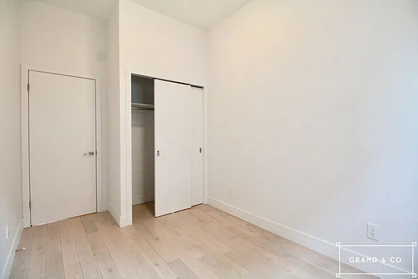 Rented by Grand & Co. | media 41