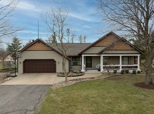 899 Eastview Ave, Marion, IA 52302