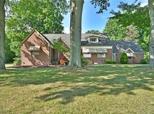 7670 Akron Canfield Rd, Canfield, OH 44406