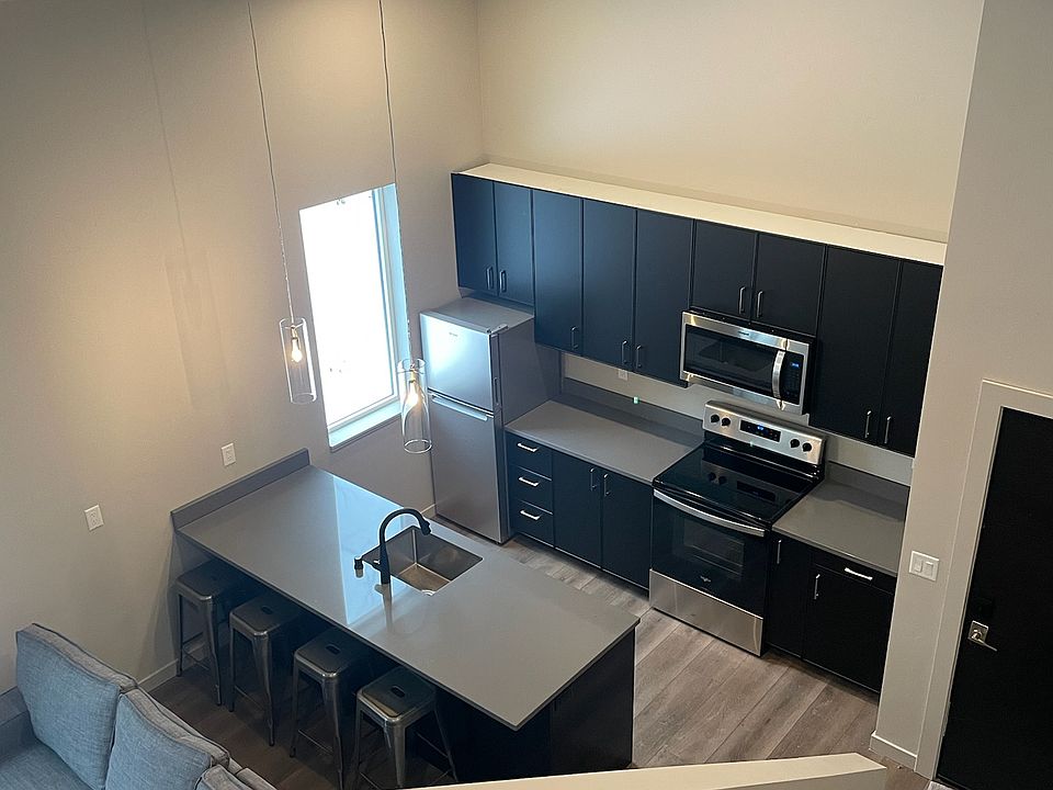 1st image of 174 Tanner Cir