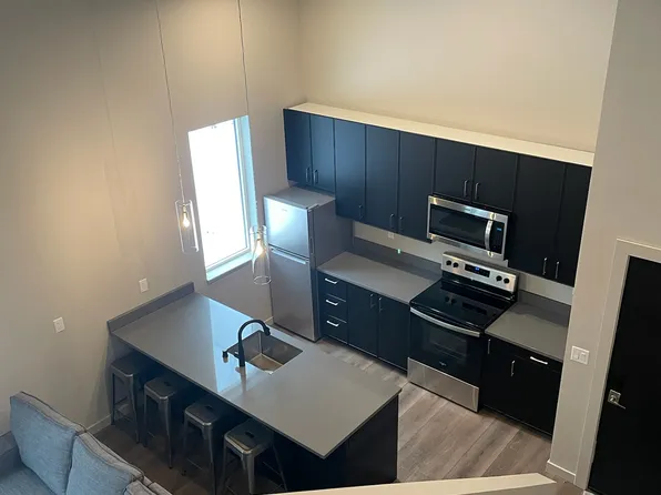 174 Tanner Cir, Girdwood, AK 99587