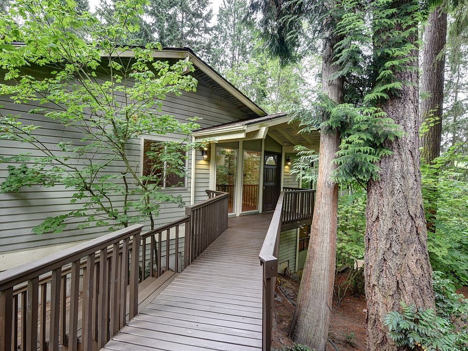 1st image of 11016 SE 24th Pl