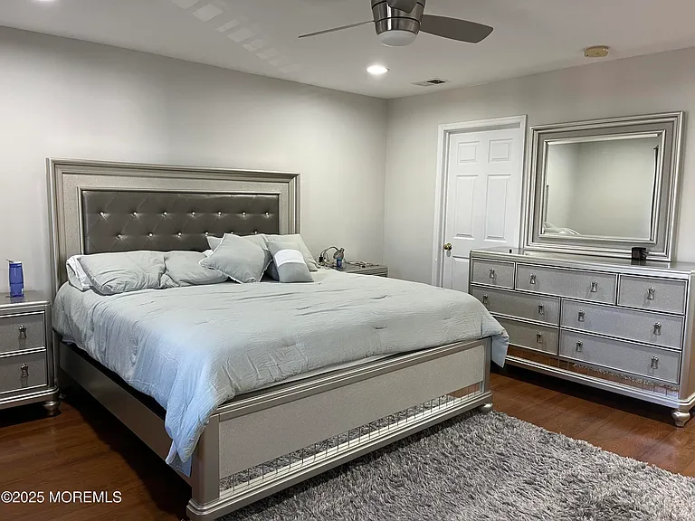 264 Midland Ave #32 — Photo 9
