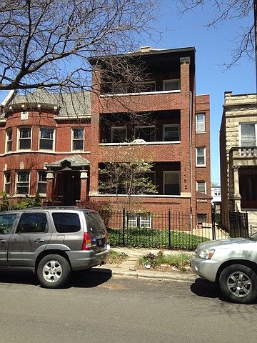 1st image of 1452 W Bryn Mawr- 4 Flat