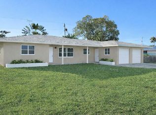 208 Riomar Dr, Port Saint Lucie, FL 34952
