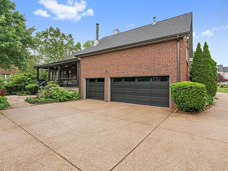298 Gillette Dr — Photo 64