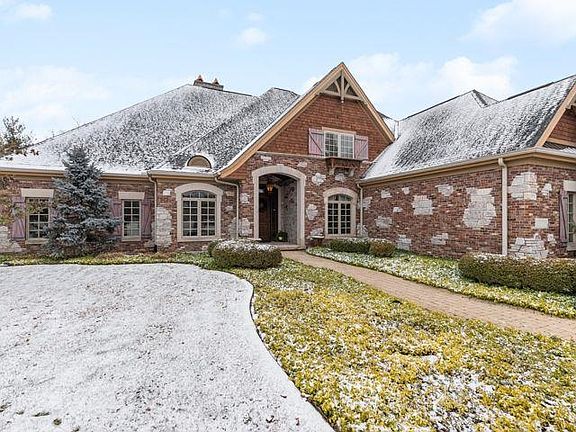 2nd image of 6344 Tuscany Cir