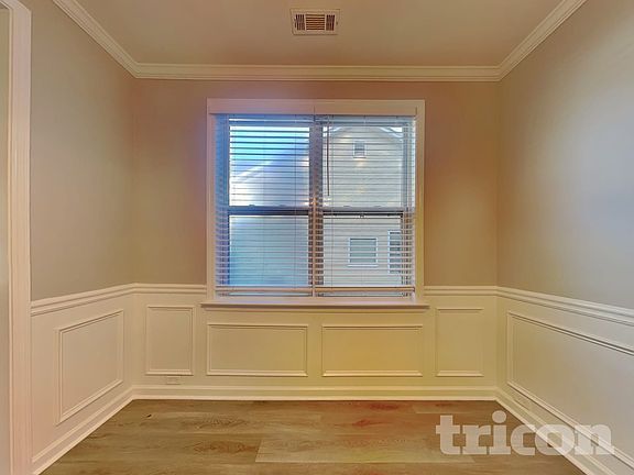 4th image of 8953 Crestview Cir