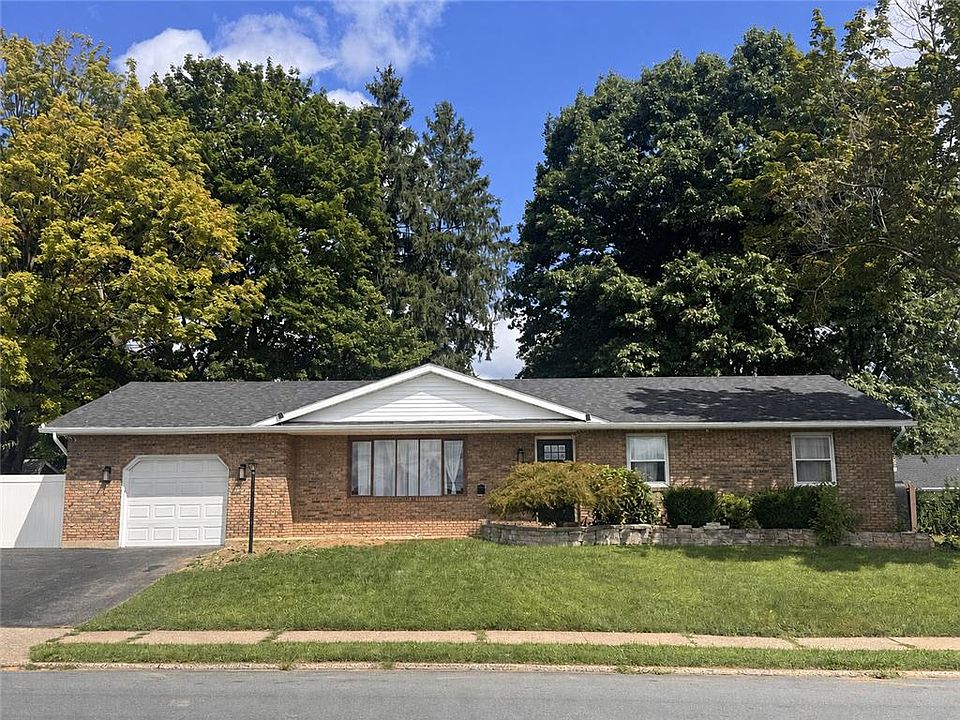 1st image of 1432 Greenview Dr