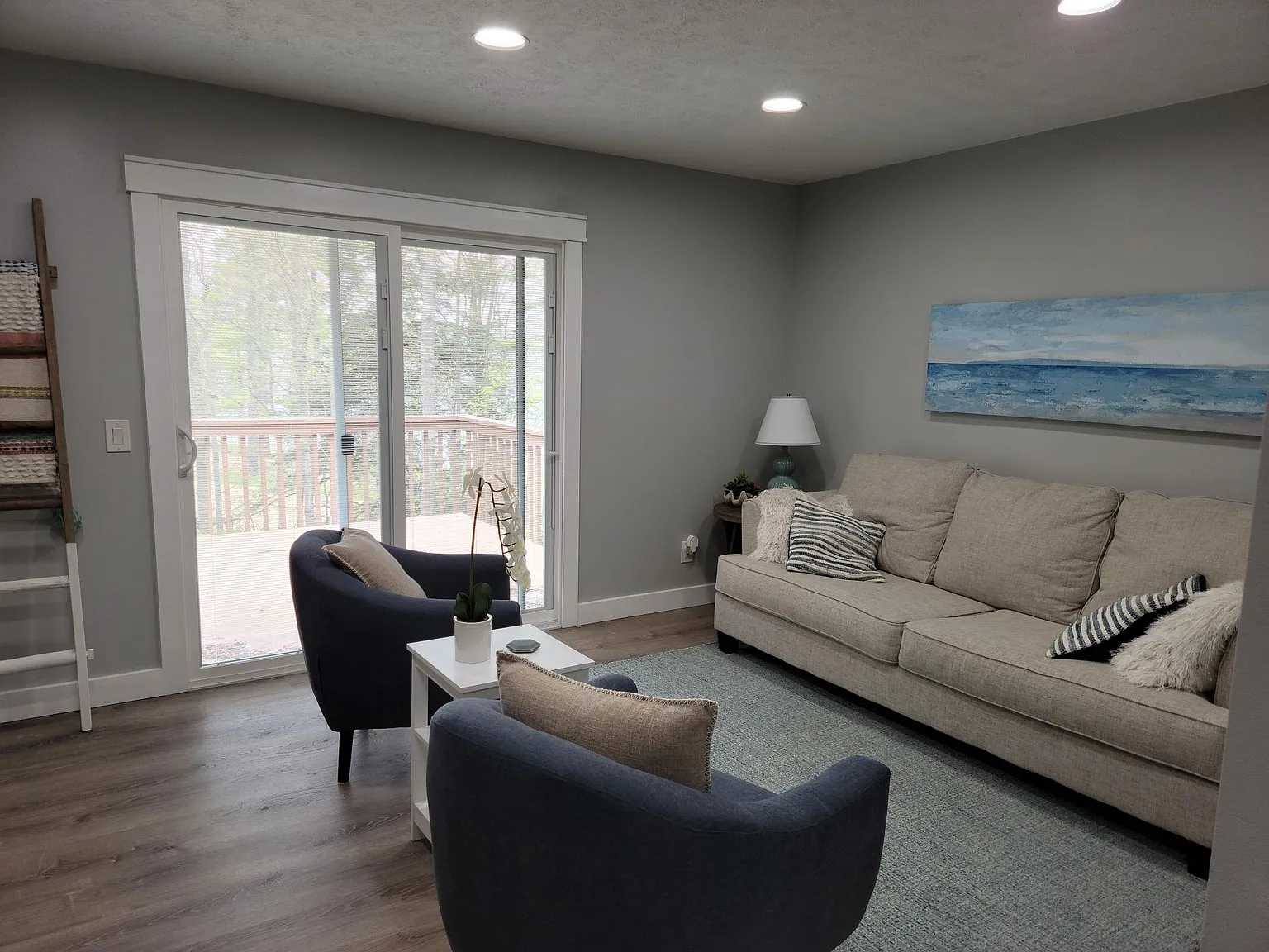 3 bed, 1700 sqft, $2,300 — Photo 2
