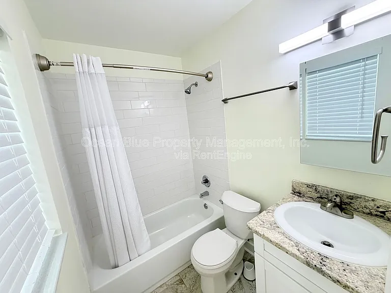206 Bates Ave #E — Photo 12