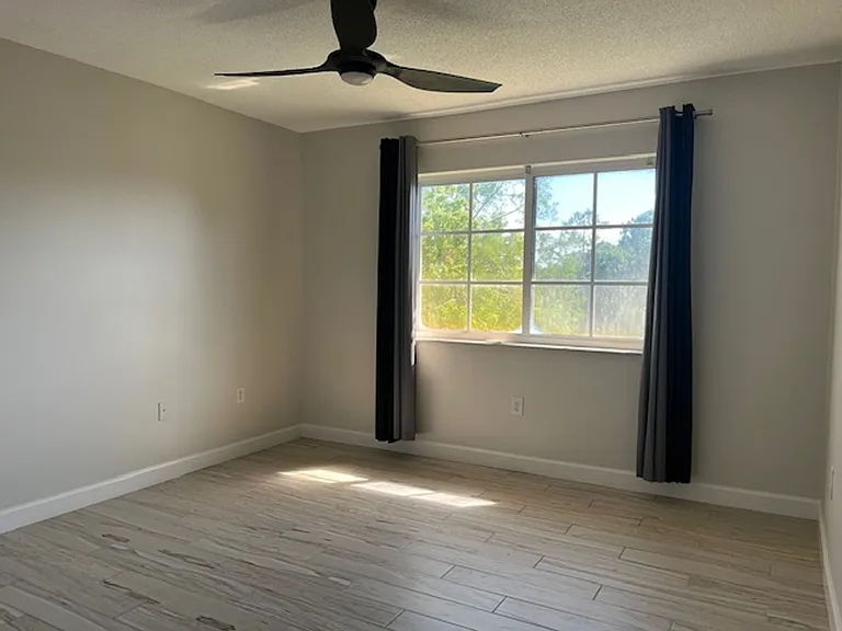 3769 NW Mediterranean Ln — Photo 9