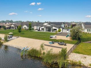 10421 W Otter Rock Dr, Star, ID 83669