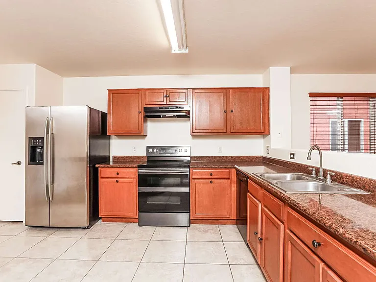 5082 E Kittentails Dr — Photo 6