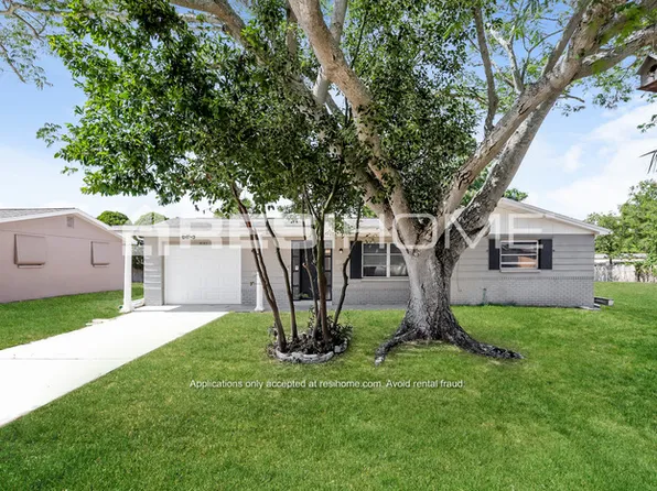 4143 Oakfield Ave, Holiday, FL 34691
