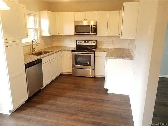 4th image of 16501 Glenfurness Dr