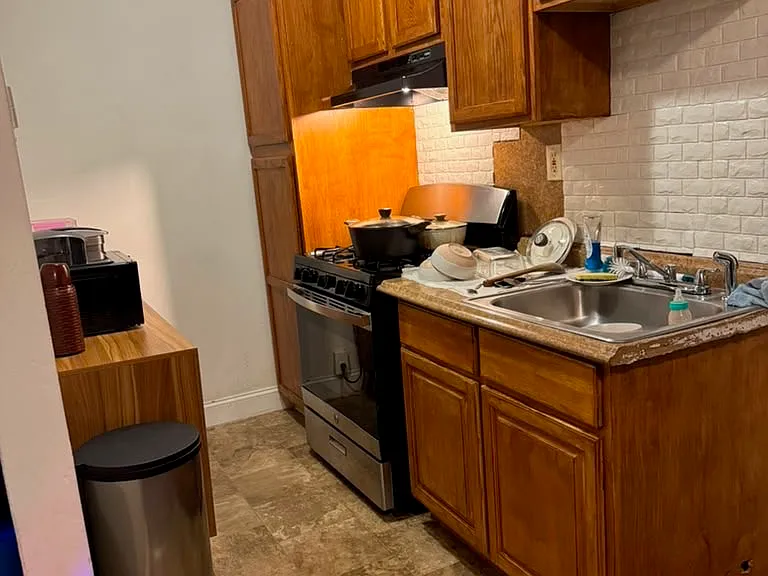 1428 Devereaux Ave #1 — Photo 4