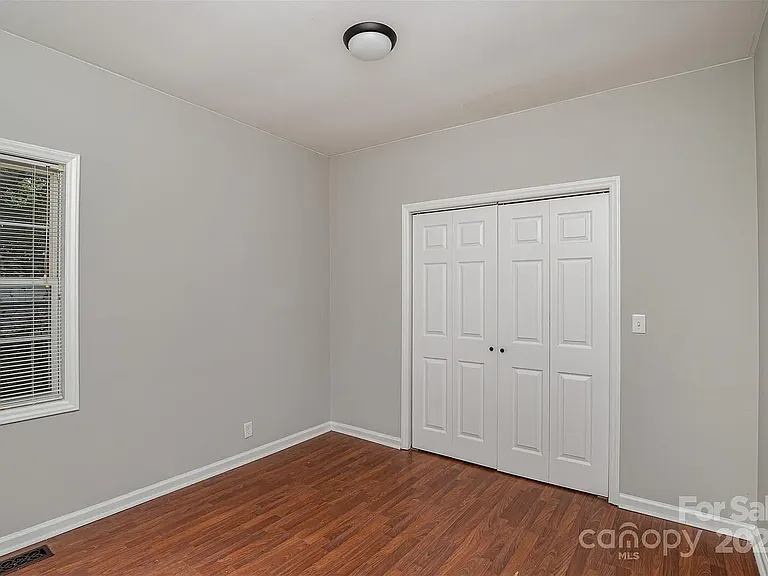 484 Cook St NW — Photo 13