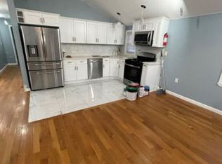 22703 145th Ave, Springfield Gardens, NY 11413
