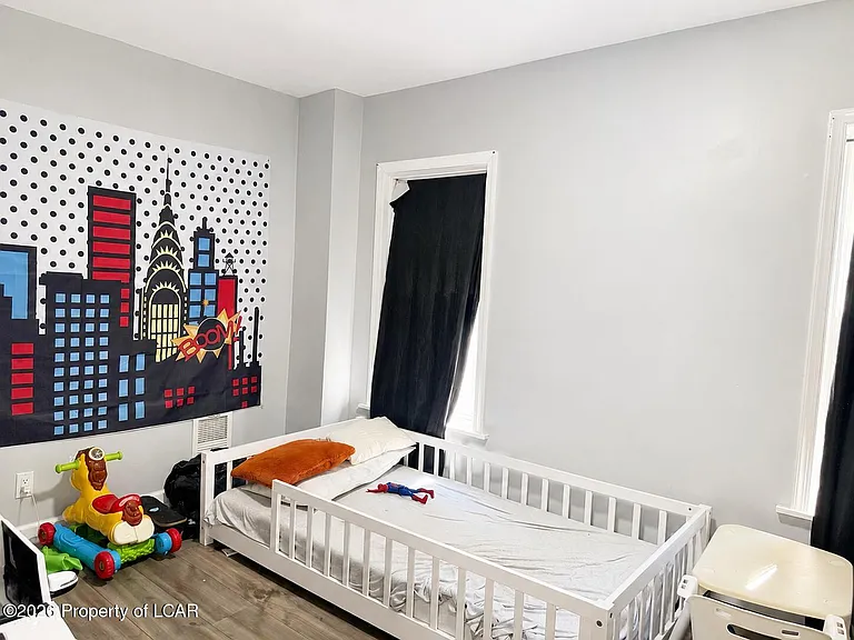 123 Poplar St — Photo 12