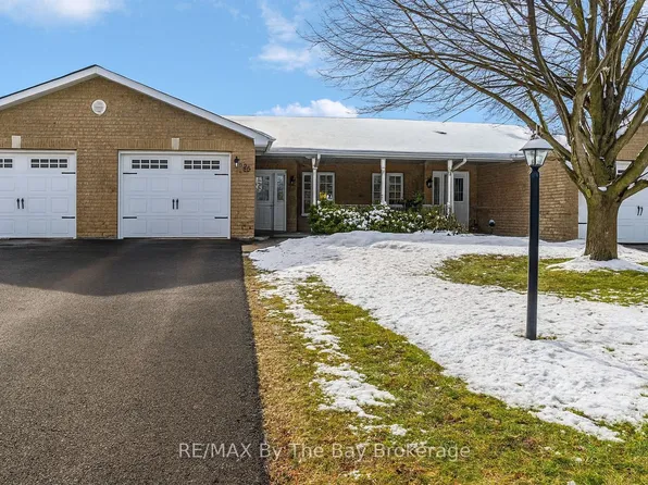 65 Meadow Ln, Wasaga Beach, ON L9Z 0A3