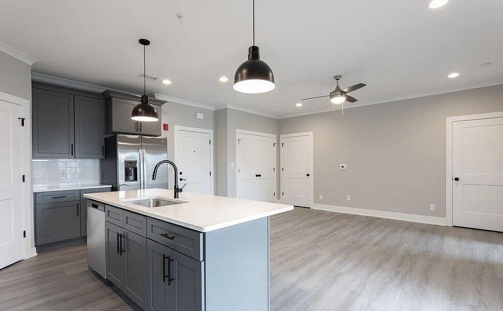 1530 East Pointe Blvd NE - 209 — Photo 2